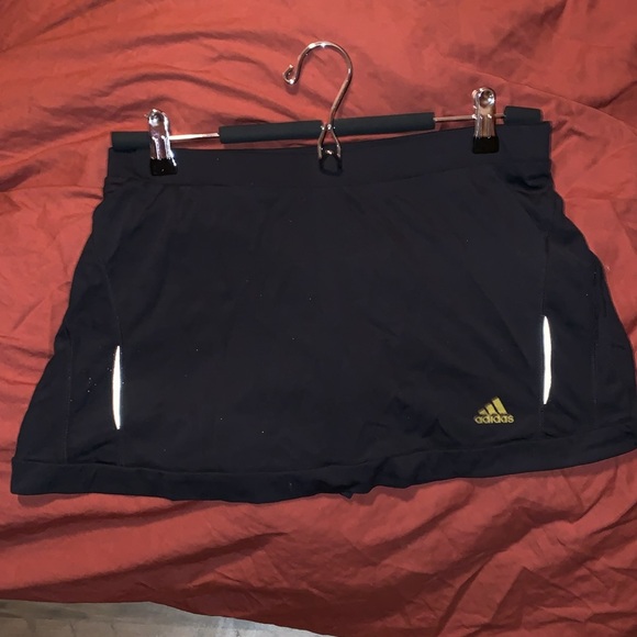Adidas skirt size medium black golf skort - Picture 2 of 5